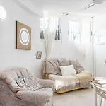 Madreselva-3 By Interhome * Roses
